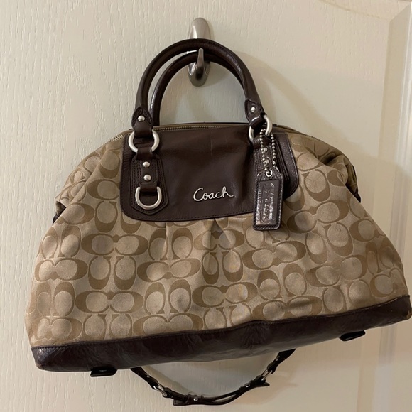 Coach convertible shoulder bag - Picture 2 of 16